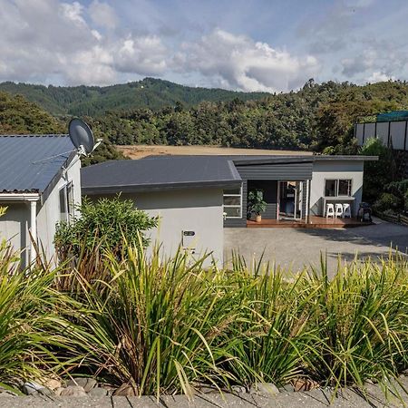 Rowling Road Studio Kaiteriteri Luaran gambar